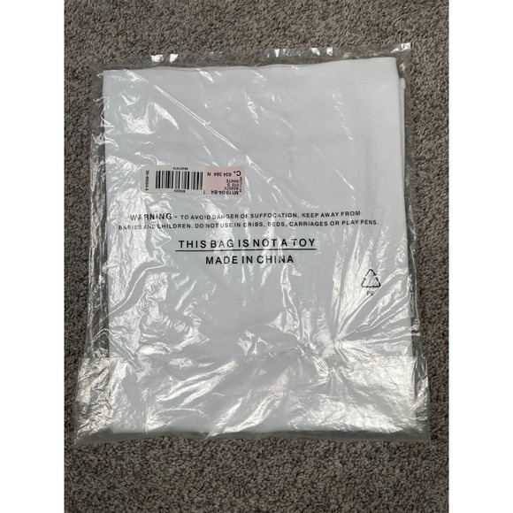 The TOG Shop Shirt Womens Small White V Neck Short Sleeve Classic Minimal Tee - Picture 3 of 3